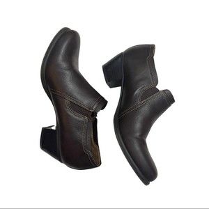 Natural Soul Brown Leather ankle booties